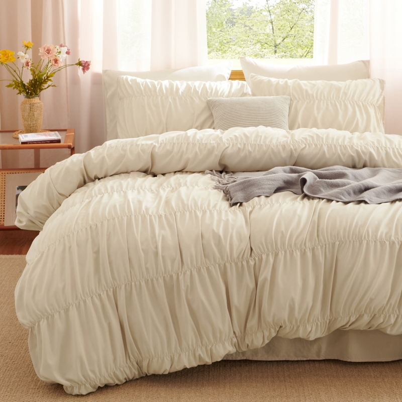 Bedding Set Ruched Pinched Pleats Ruffled Edges Shabby Chic Style
