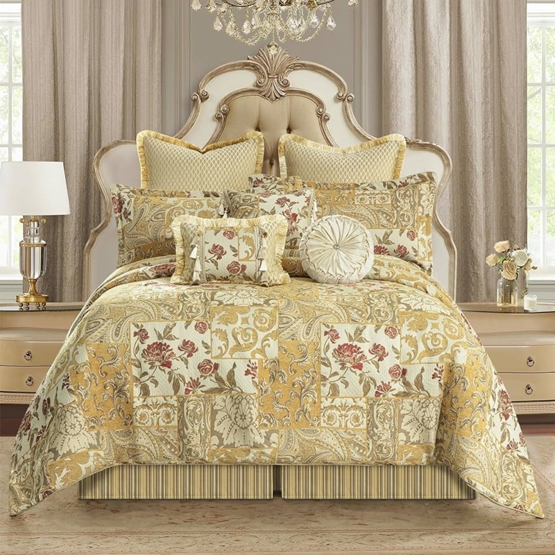 Beige Floral Patchwork Comforter Set: Traditional Jacquard Luxury Bedding