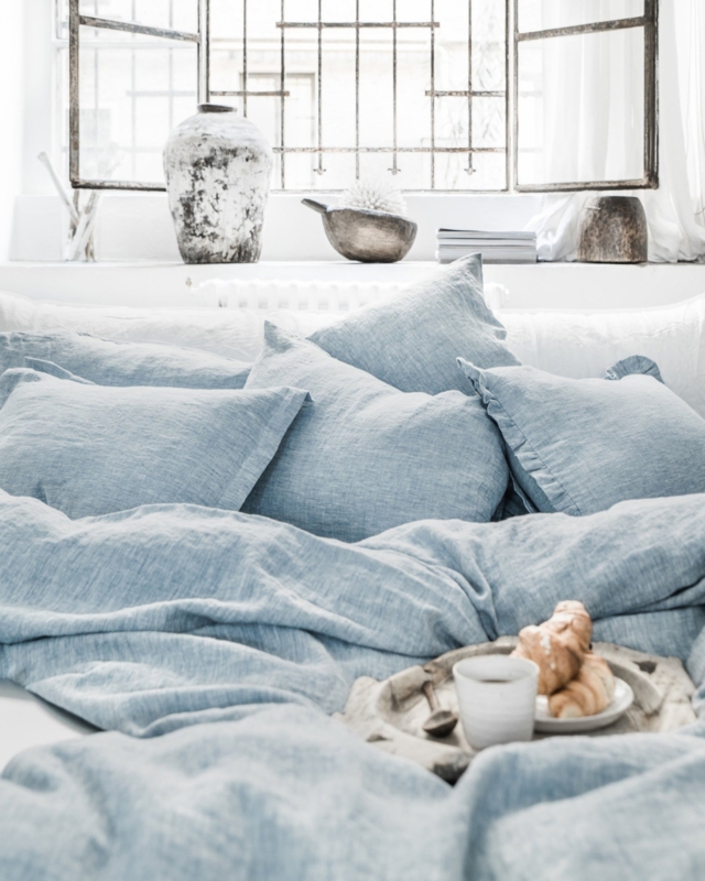 Blue Melange Linen Duvet Set, Airy Scandinavian Minimalist Style
