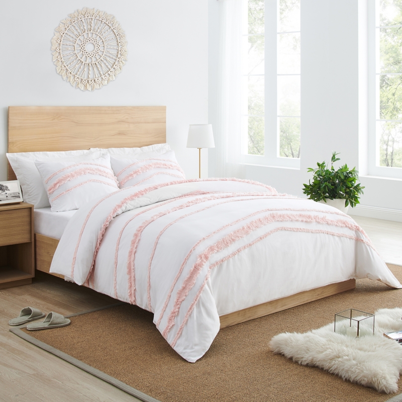 Boho Fringe Duvet Cover Set, White with Pink Tufted Diamond Pattern