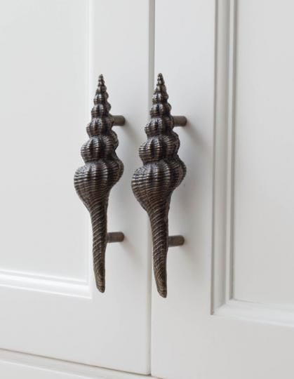 Cabinet Knobs Scallop Shell Shape Ribbed Texture Brushed Silver