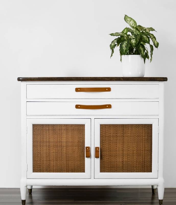 Cabinet Pull: Leather Strap Design, Loop Silhouette, Exposed Hardware