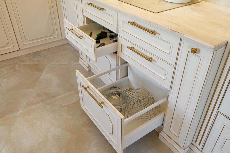 Cabinet Pulls: Brushed Gold Bar Handles on Cream Shaker Cabinets
