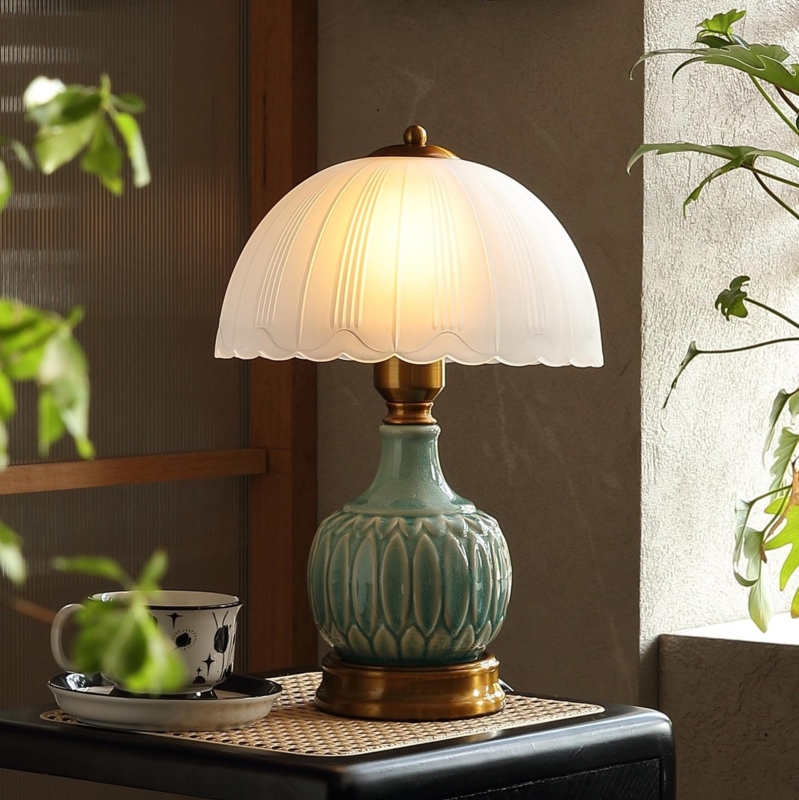 Ceramic Table Lamp Emerald Green Crackle Glaze Bulbous Base Vintage