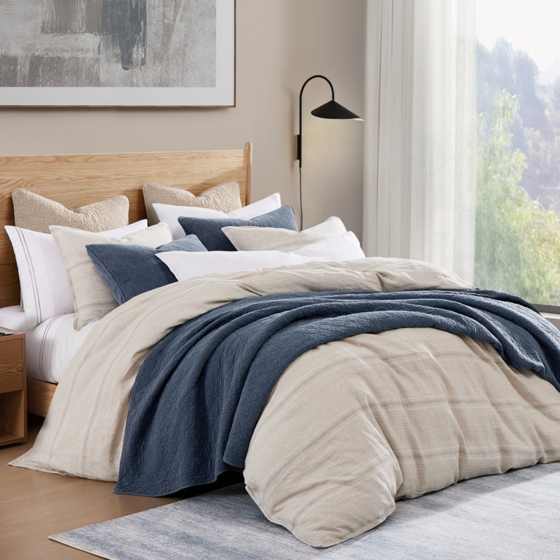Coastal Variegated Stripe Duvet Set in Blue and White Linen