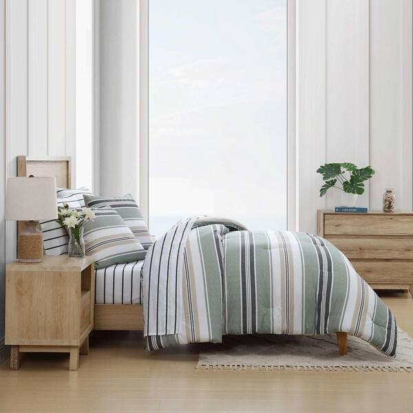 Comforter Set Fern Green Charcoal Reversible Plain Weave Texture