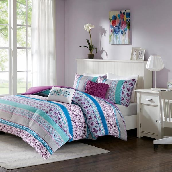 Comforter Set Geometric Embroidery Scalloped Pattern Soft Fabric