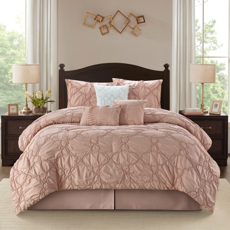 Comforter Set Geometric Triangle Pattern Sequined Accents Blush Pink Glam