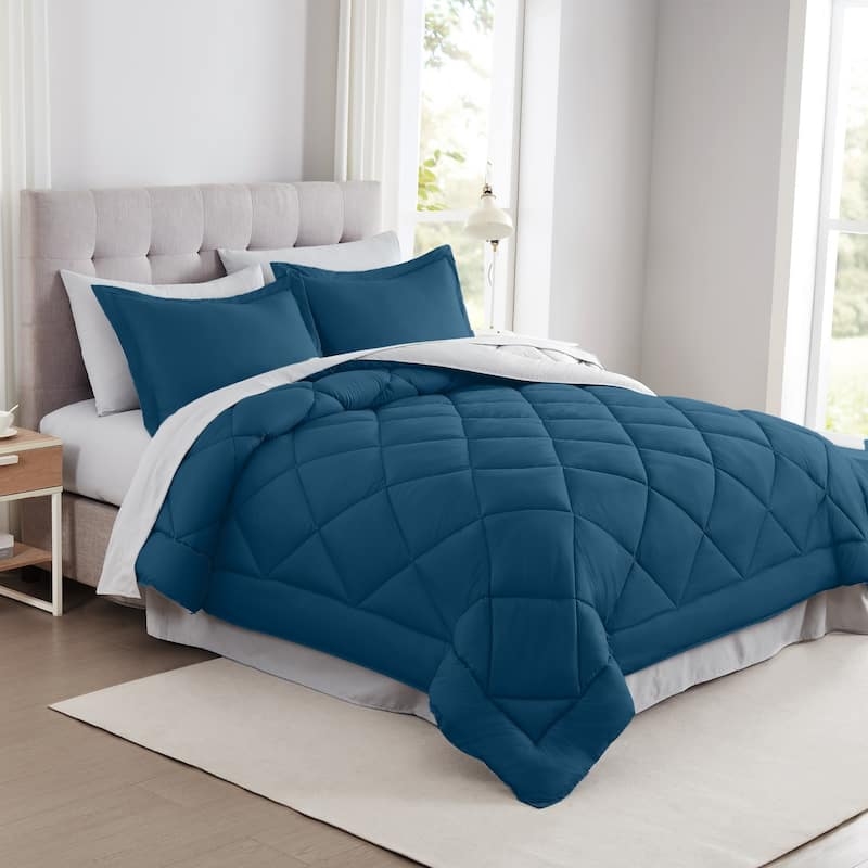Comforter Set: Navy Diamond Quilted with White Contrast Accents & Piped Edges