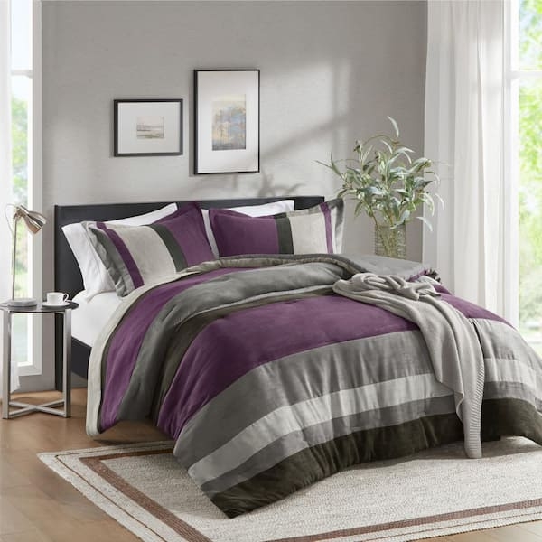 Comforter with Bold Horizontal Pattern. Purple and Grey Striped Bedding.