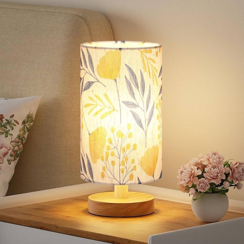 Compact Table Lamp Ginkgo Leaf Pattern Wood Base Botanical Bedside Light
