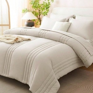 Contemporary Quilted Queen Comforter with Plush Loft Square Stitching
