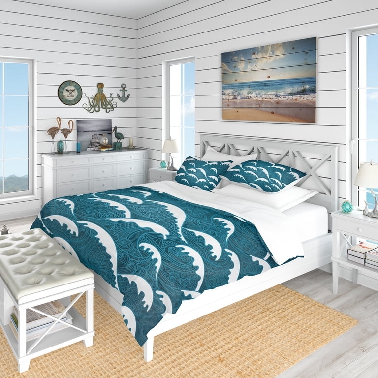 Designart 'Waves Pattern' Nautical & Coastal Duvet Cover Set