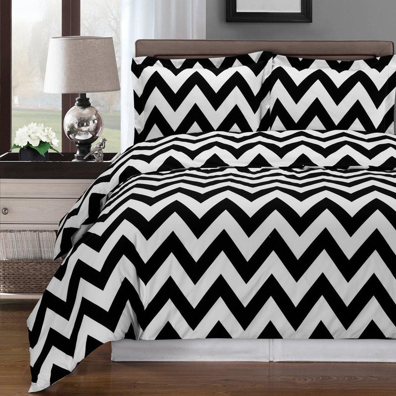 Duvet Cover Set Black and White Large-Scale Chevron Graphic Print