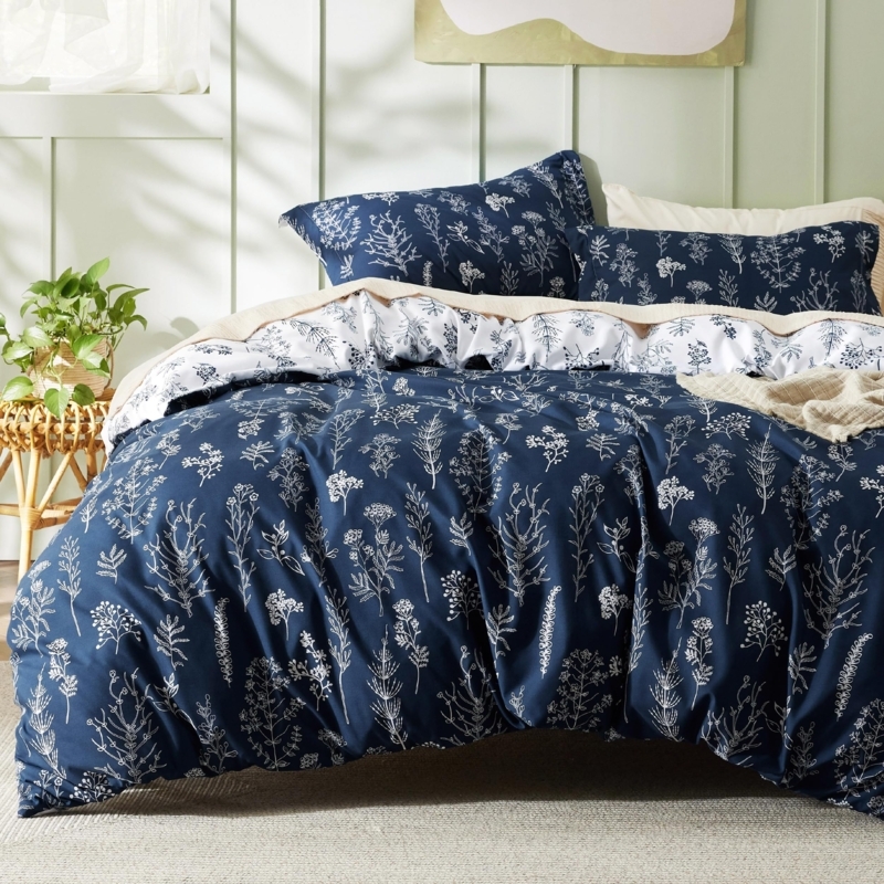 Duvet Cover Set Botanical Print Reversible Floral Design