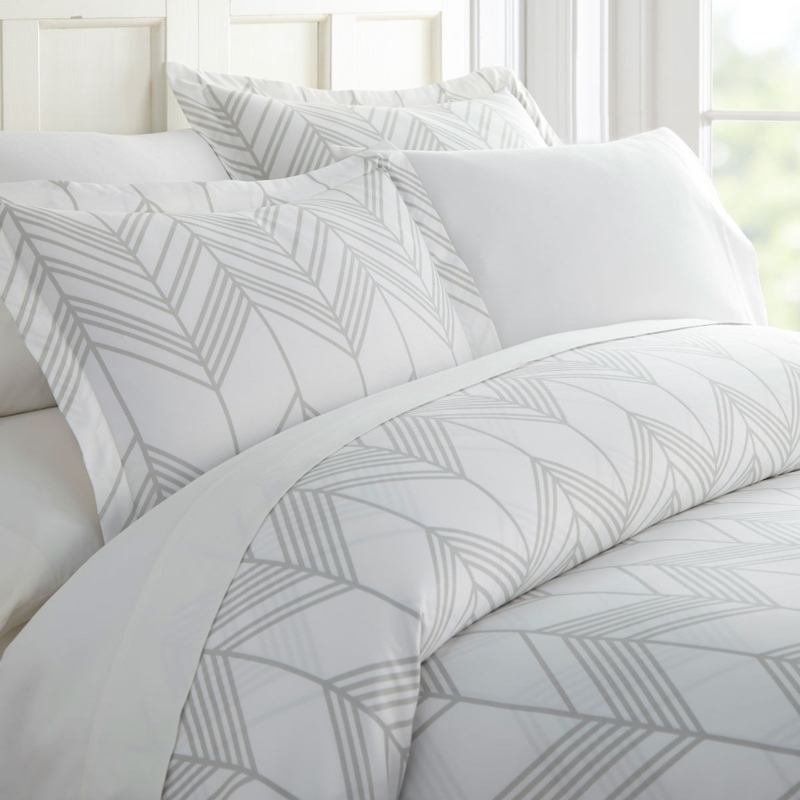 Duvet Cover Set Grey Herringbone Chevron Pattern Tonal Palette