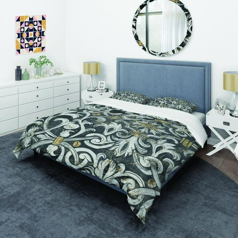 Duvet Cover Set in Gray with Metallic Gold Floral Strapwork Pattern