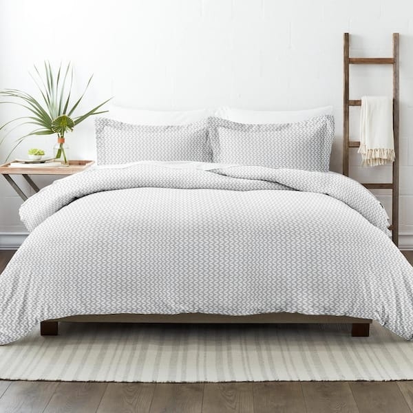 Duvet Cover Set Light Gray Puffed Chevron Performance Fabric