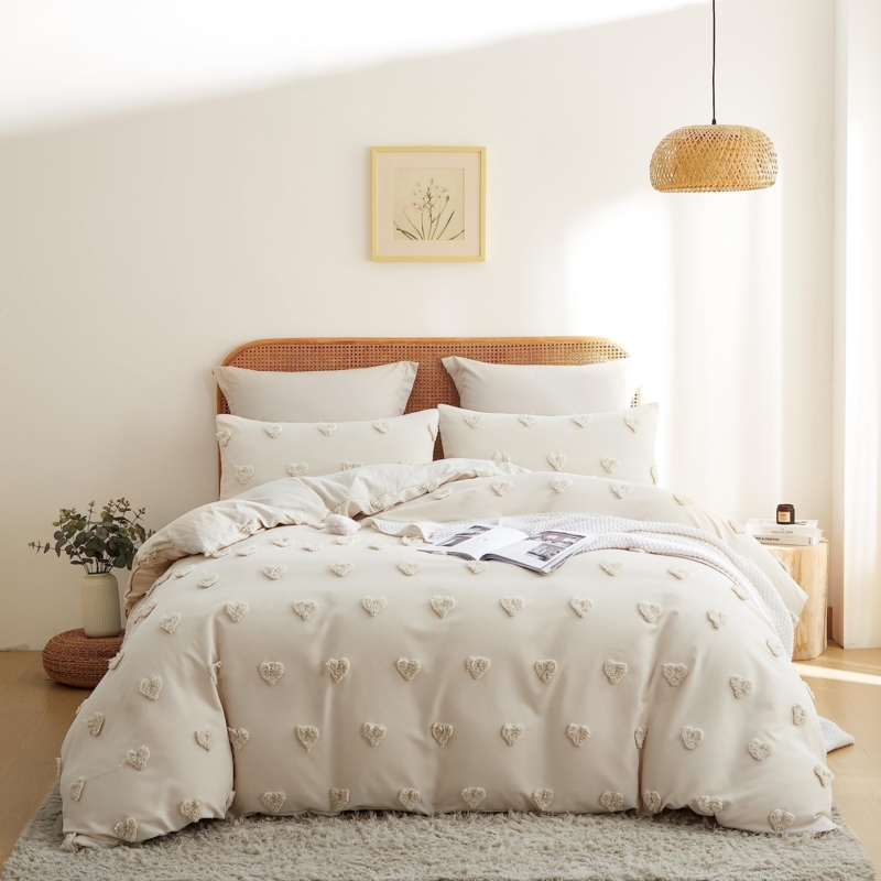Duvet Cover Set Tufted Heart Pattern Beige Ruffled Edges Shabby Chic