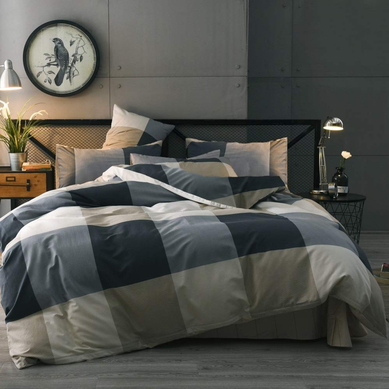 Duvet Cover Set with Grid Pattern, Contemporary Geometric Bedding