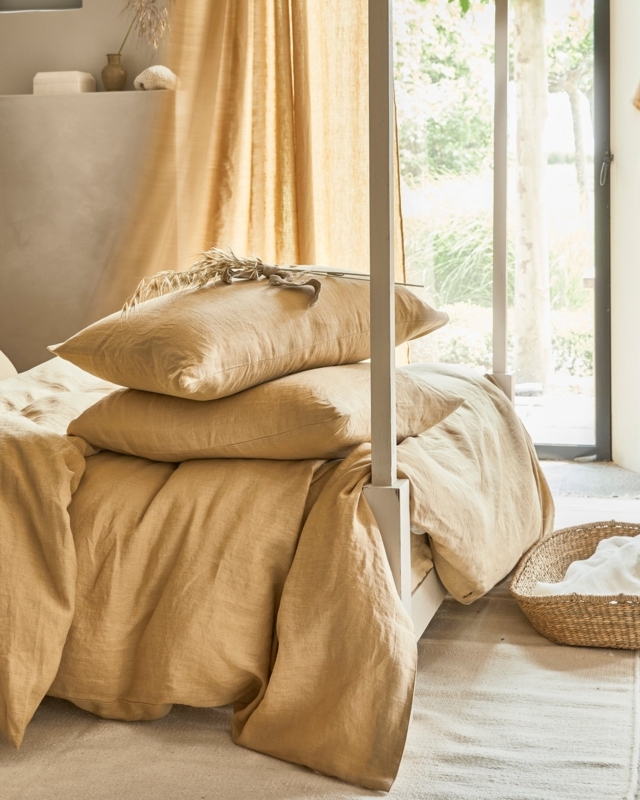 Duvet Set Sandy Tan Linen Texture Button Closure Scandinavian Style