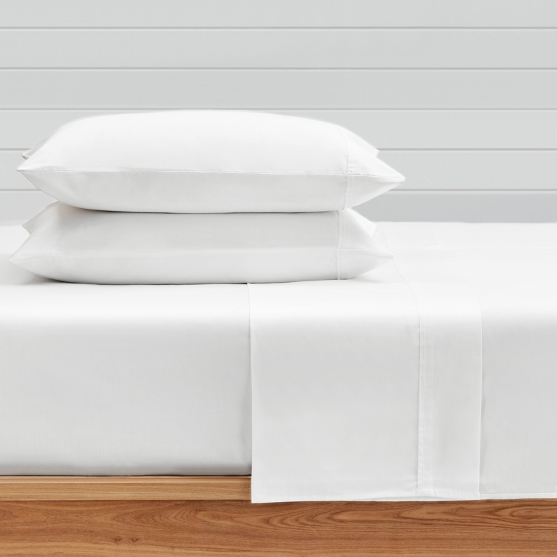 Layered Cream Sateen Sheet Set with Chunky Knit Texture