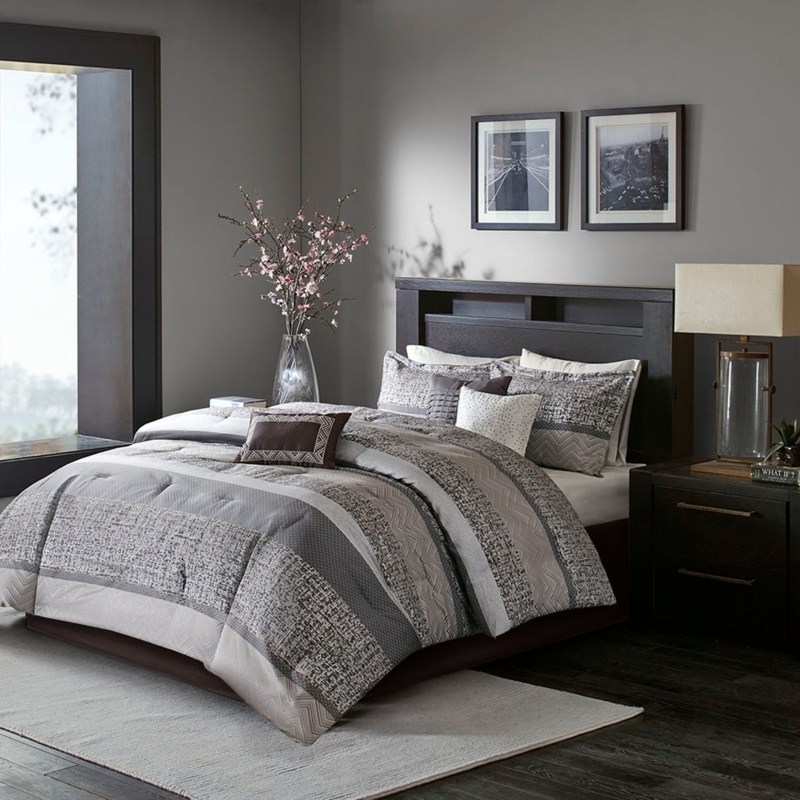 Light Gray Jacquard Comforter Set: Woven Texture Transitional Bedding