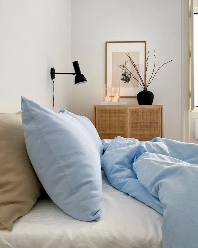 Linen Blend Duvet Cover Set with Button Closure for Coastal Bedroom.