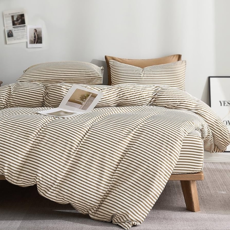 Minimalist Striped Duvet Cover Set With Khaki Horizontal Stripes.