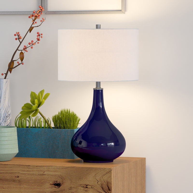 Modern Table Lamp featuring Faceted Geometric Base and Drum Shade