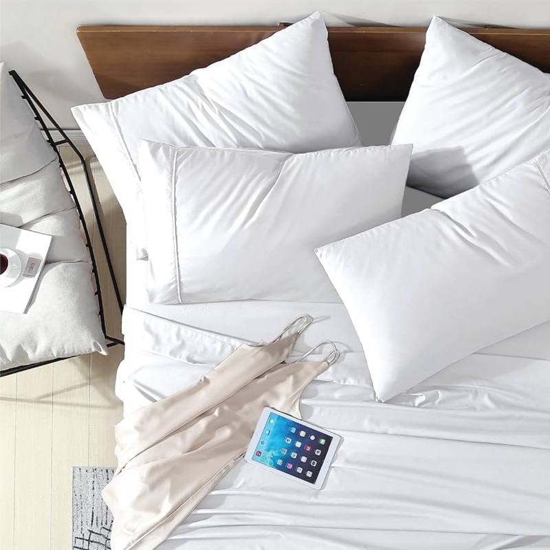 Monochromatic White Bedding Set Crisp Microfiber Sheets