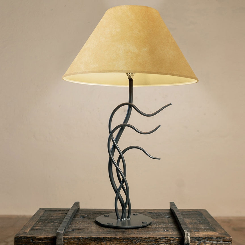 Nature-Inspired Table Lamp with Branch Base & Leaf Accents