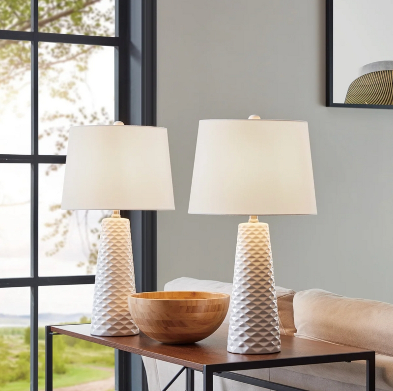 Pair of Table Lamps Glossy White Ceramic Curvy Sculptural Base