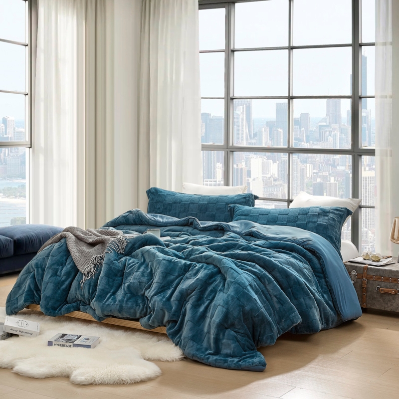 Plush Shaggy Comforter Set, Indian Teal, Oversized Drape
