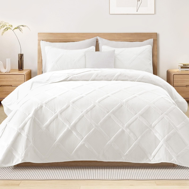 Quilt Set Modern Linear Quilted Bedding White Minimalist Channel