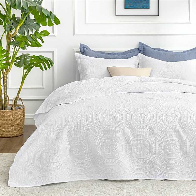 Quilt Set White Coin Pattern Modern Contemporary Minimalist Bedding