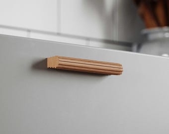 Ribbed Cabinet Hardware Beech Wood Appearance Fluted Texture