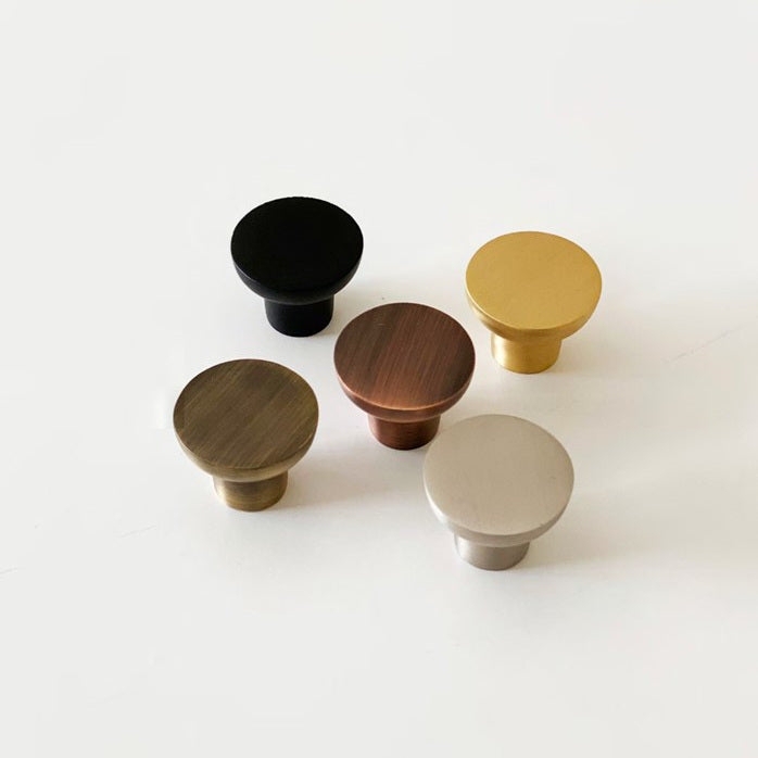 Round Cabinet Knob, Matte Black with Flat Face and Cylindrical Stem