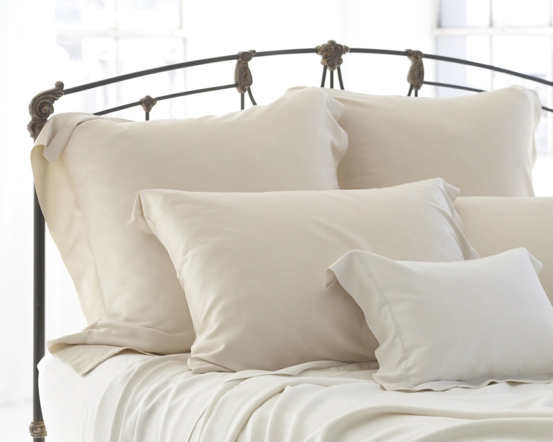 Sage Green Layered Bed Sheets Silk-like Sheen Finish