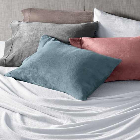 Sheet Set Charcoal Gray Microfiber-Like Layered Arrangement