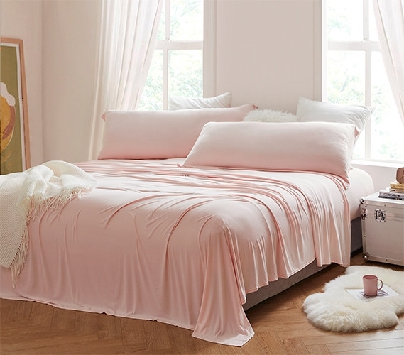 Sheet Set Folded Microfiber in Soft Pink for Dorms