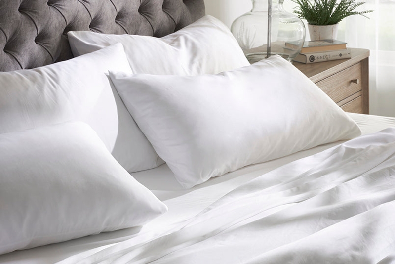 Sheet Set Folded Presentation Crisp White Cotton Hotel Linens