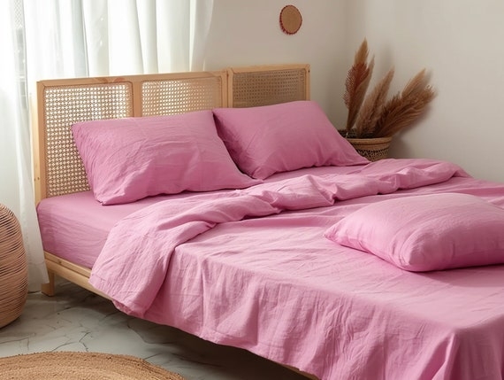Sheet Set Stonewashed Linen Texture in Bubblegum Pink