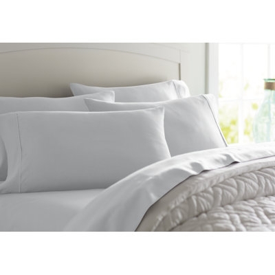 Sheet Set White Layered Bedding Navy Blue Duvet Contrast
