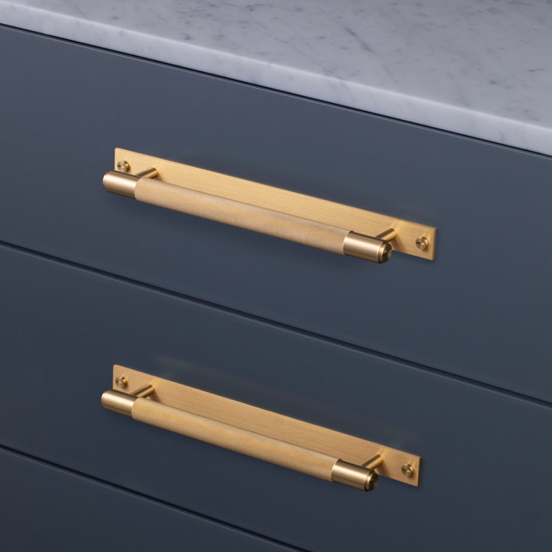 T-bar Cabinet Pull: Brushed Brass, Cross-Knurled Texture and Backplate.