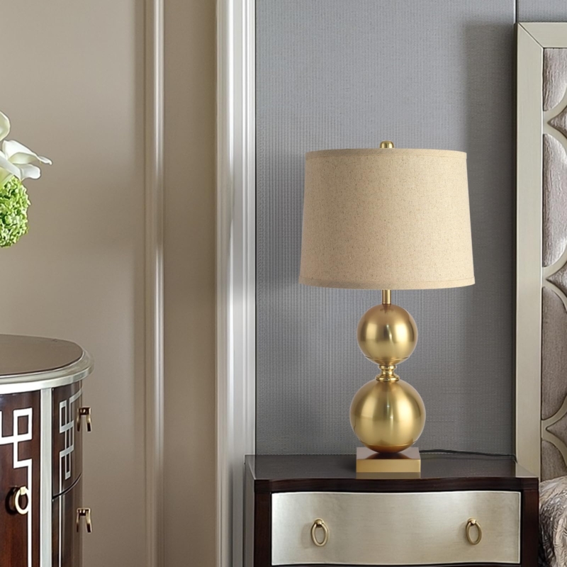 Table Lamp Gold Ribbed Vase Base for Glamorous Lighting