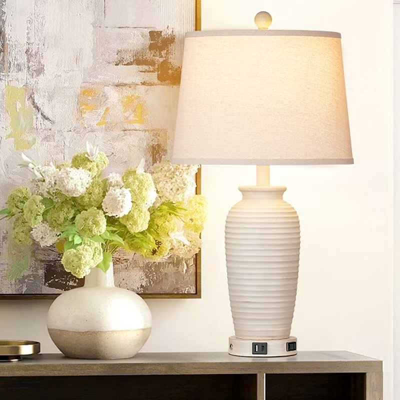 Table Lamp: Resin Ginger Jar Base with Mottled Texture, Traditional Style