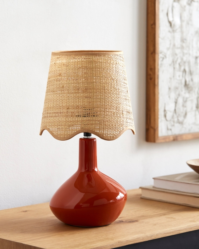 Table Lamp Scalloped Shade Glossy Ceramic Oblong Base