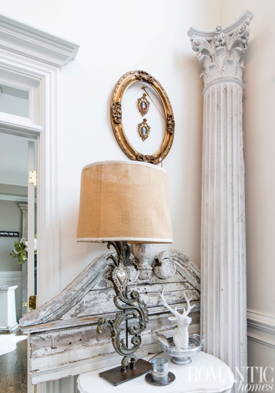 Table Lamp Shabby Chic Vintage Console Distressed Whitewash Urn