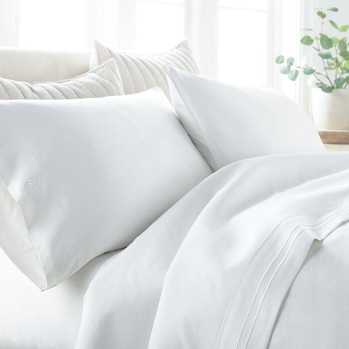 Waffle Weave Pillowcase Set: Cloud Blue, Serene Blue Bedroom Bedding